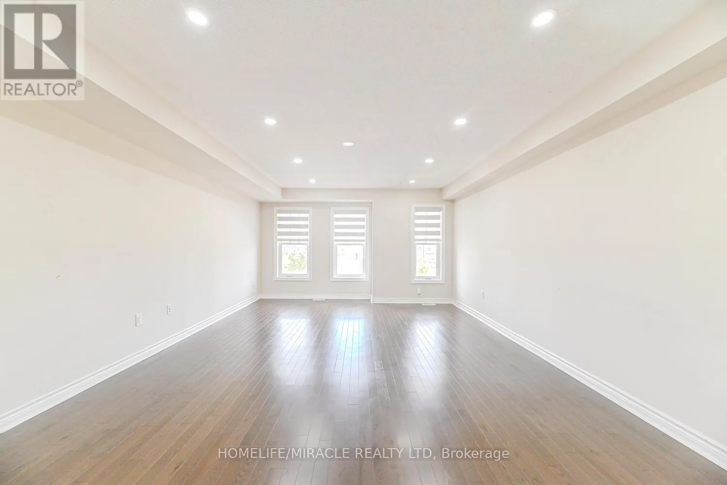 35 FINEGAN CIRCLE