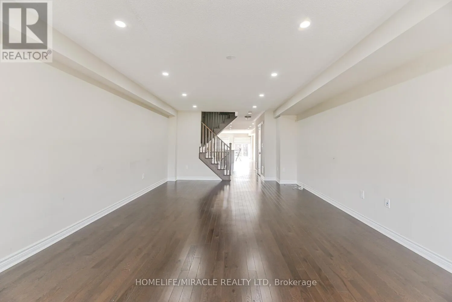 35 FINEGAN CIRCLE