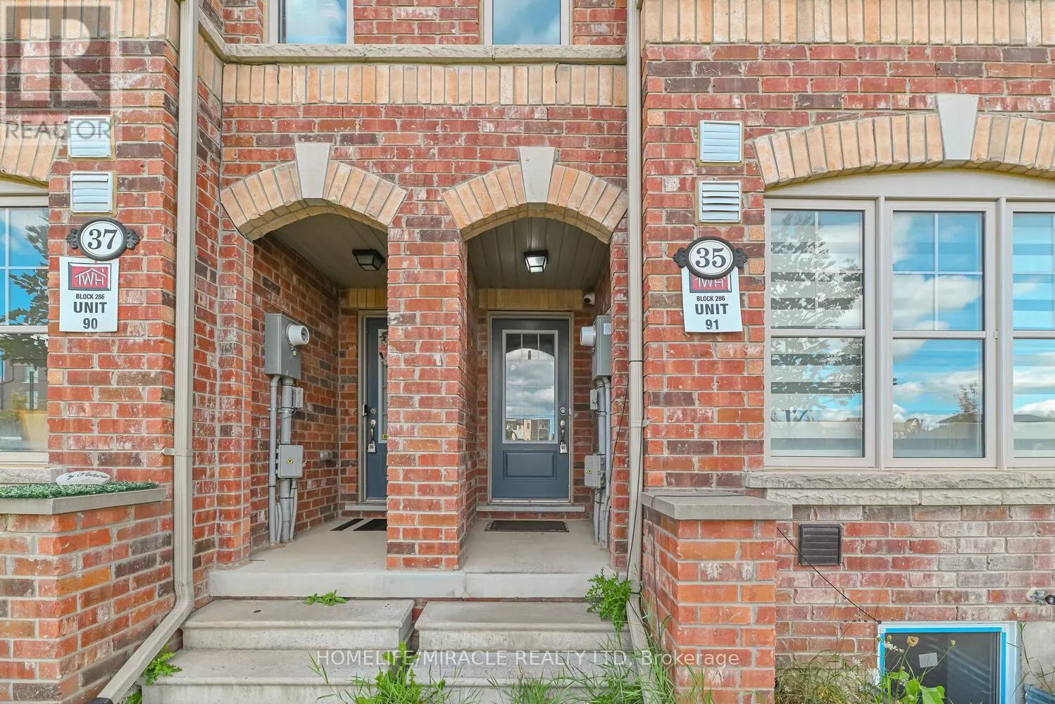 35 FINEGAN CIRCLE