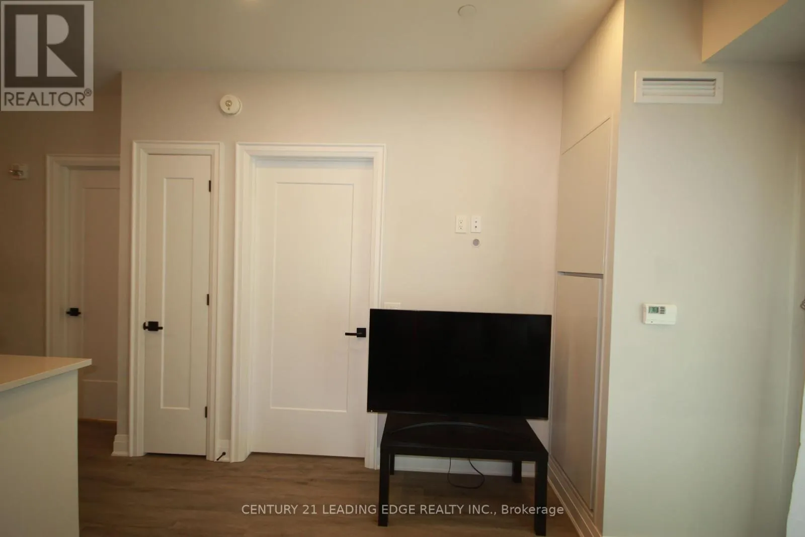 128 GROVEWOOD COMMON