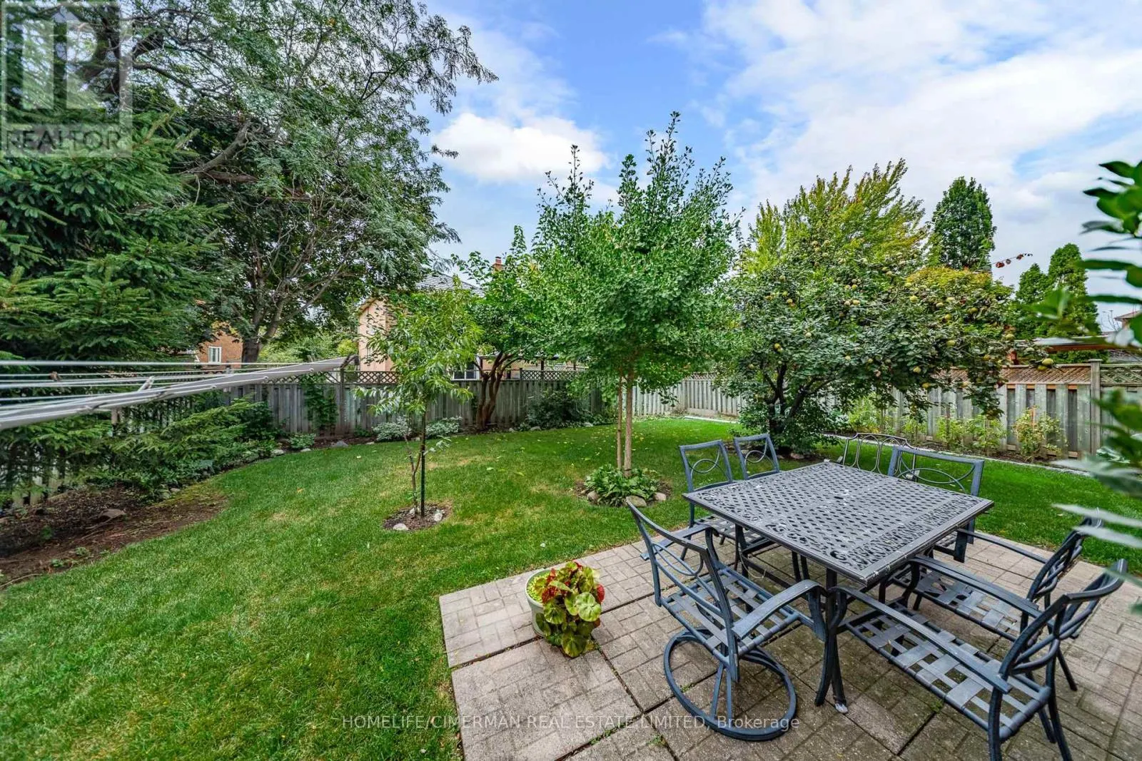 937 STARGAZER DRIVE
