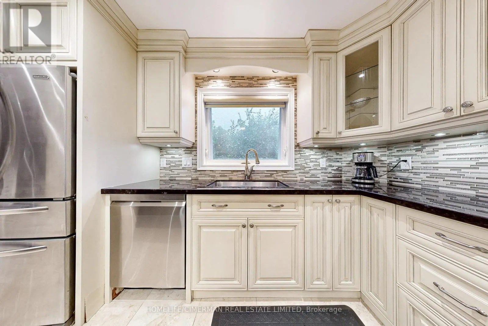 937 STARGAZER DRIVE