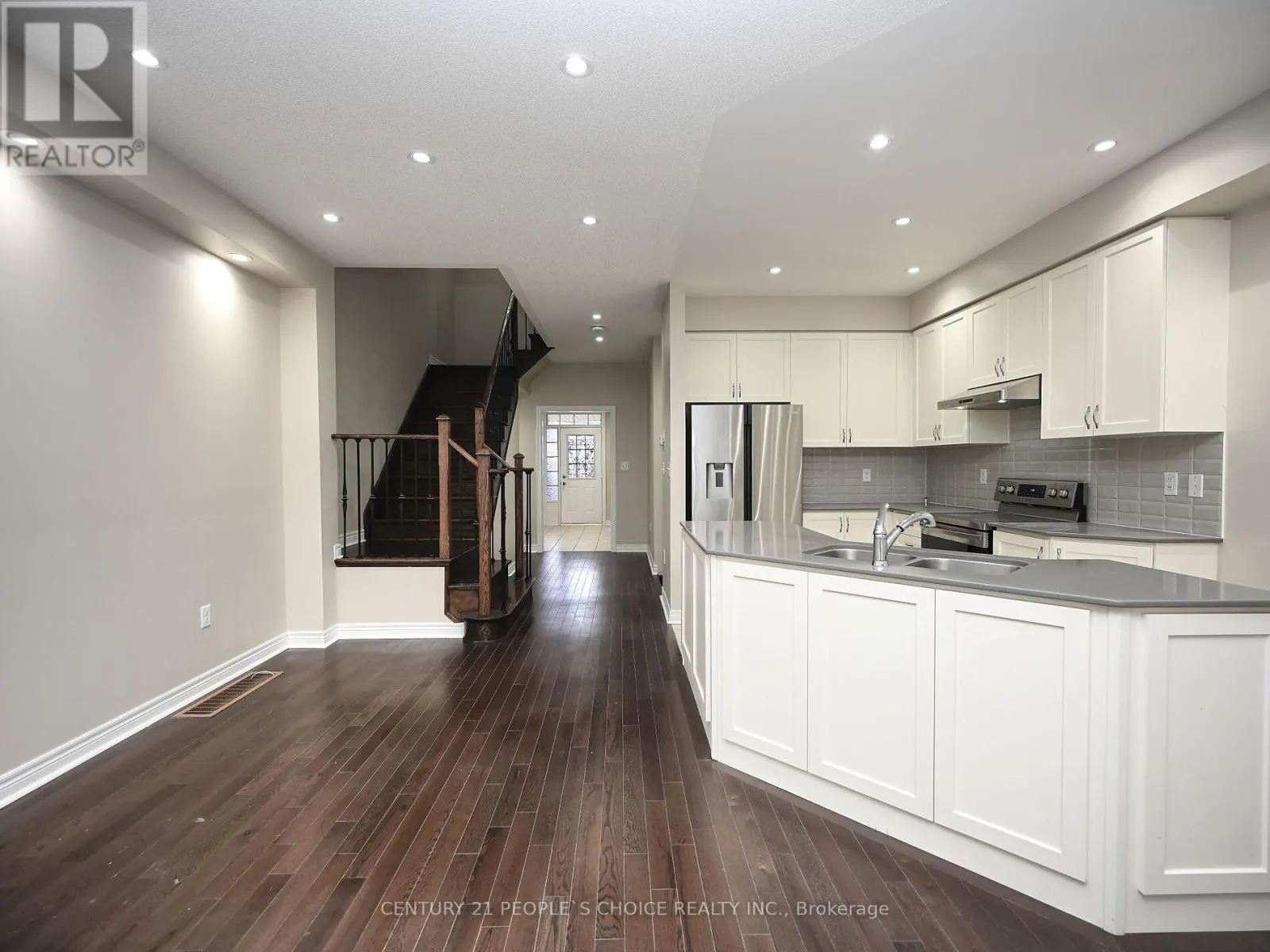 39 PEARMAN CRESCENT