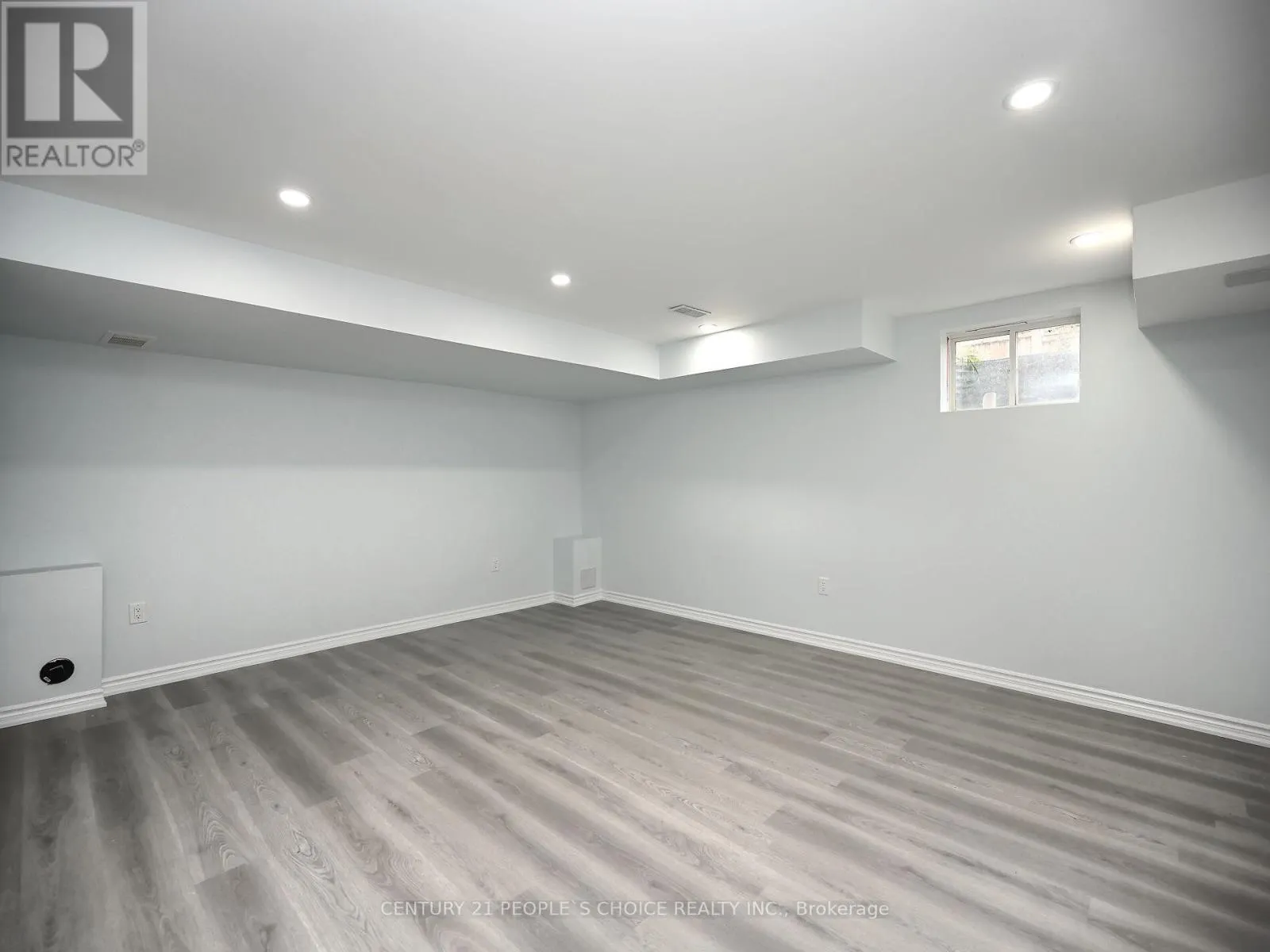 39 PEARMAN CRESCENT