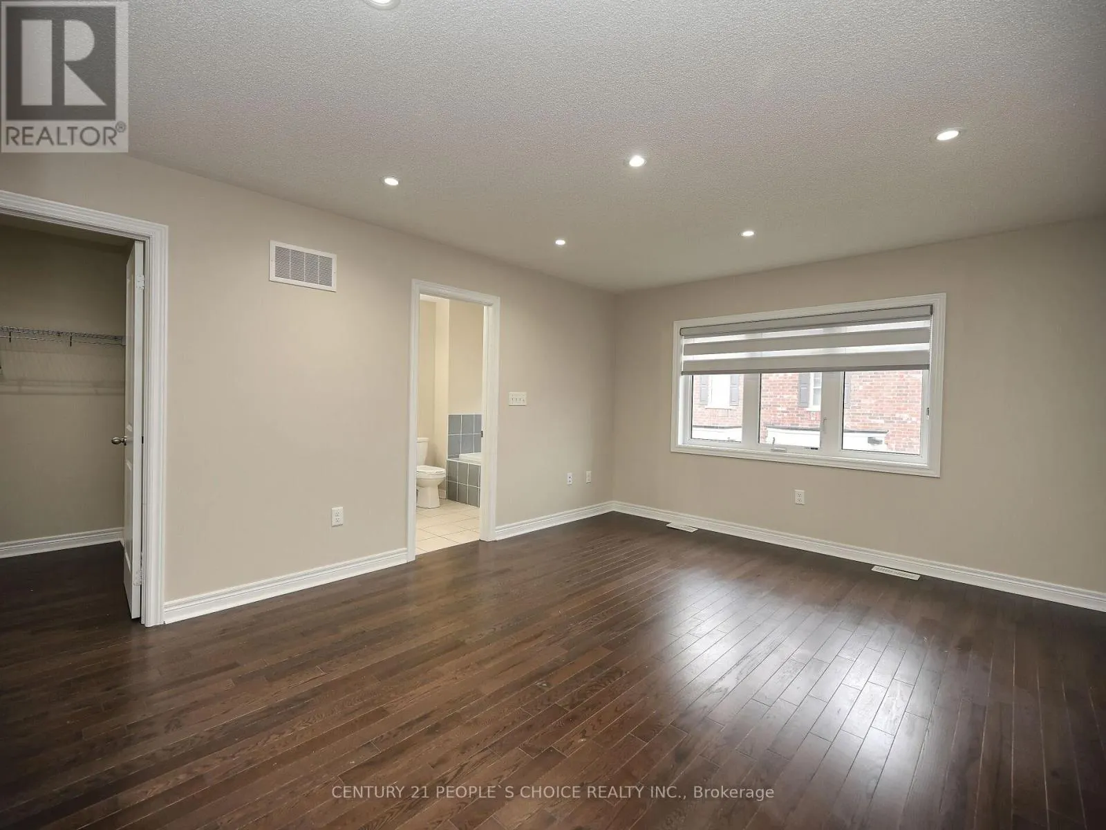 39 PEARMAN CRESCENT
