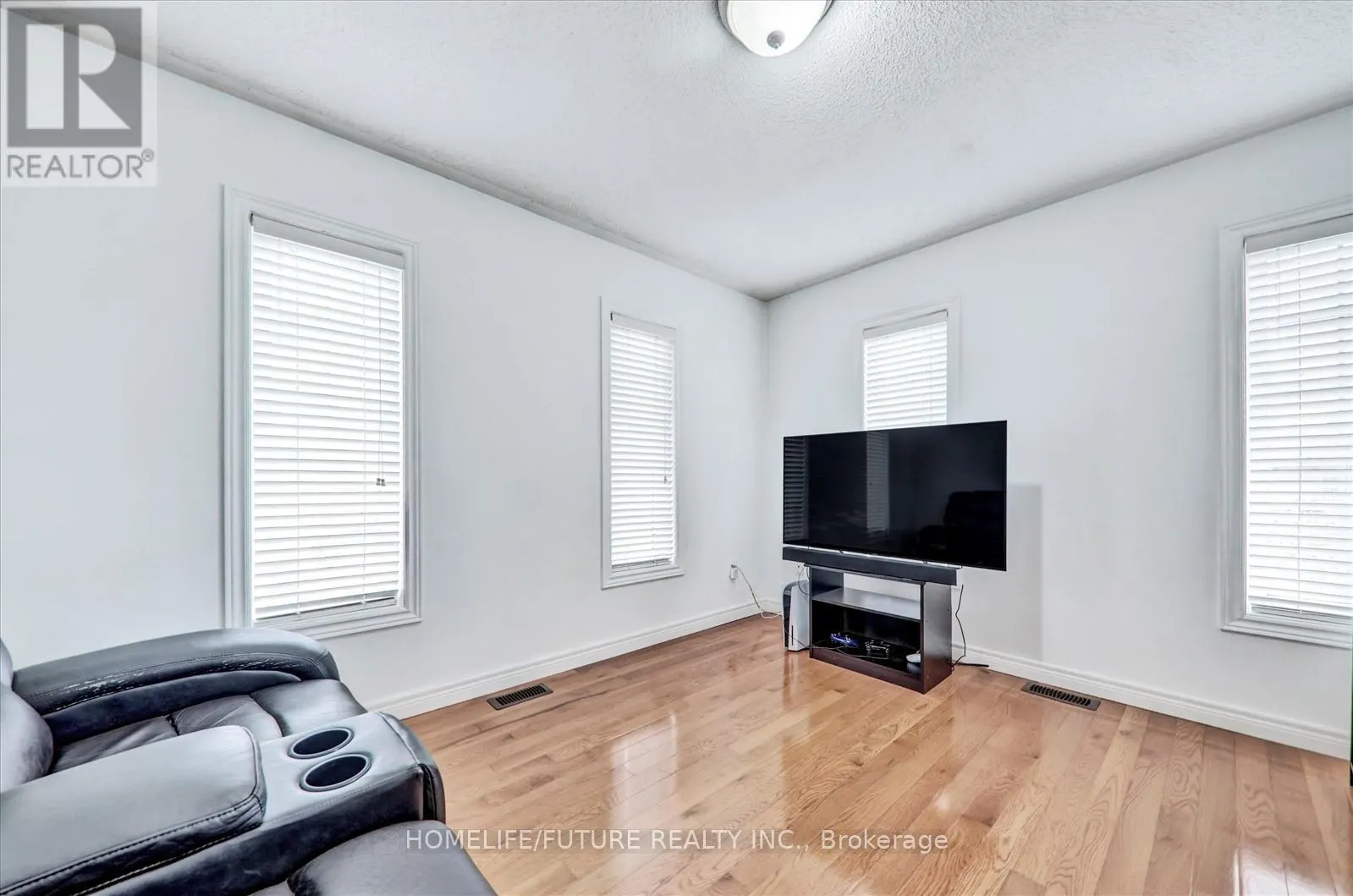 2 TOVEY TERRACE