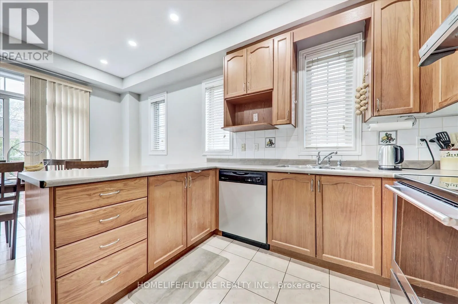 2 TOVEY TERRACE