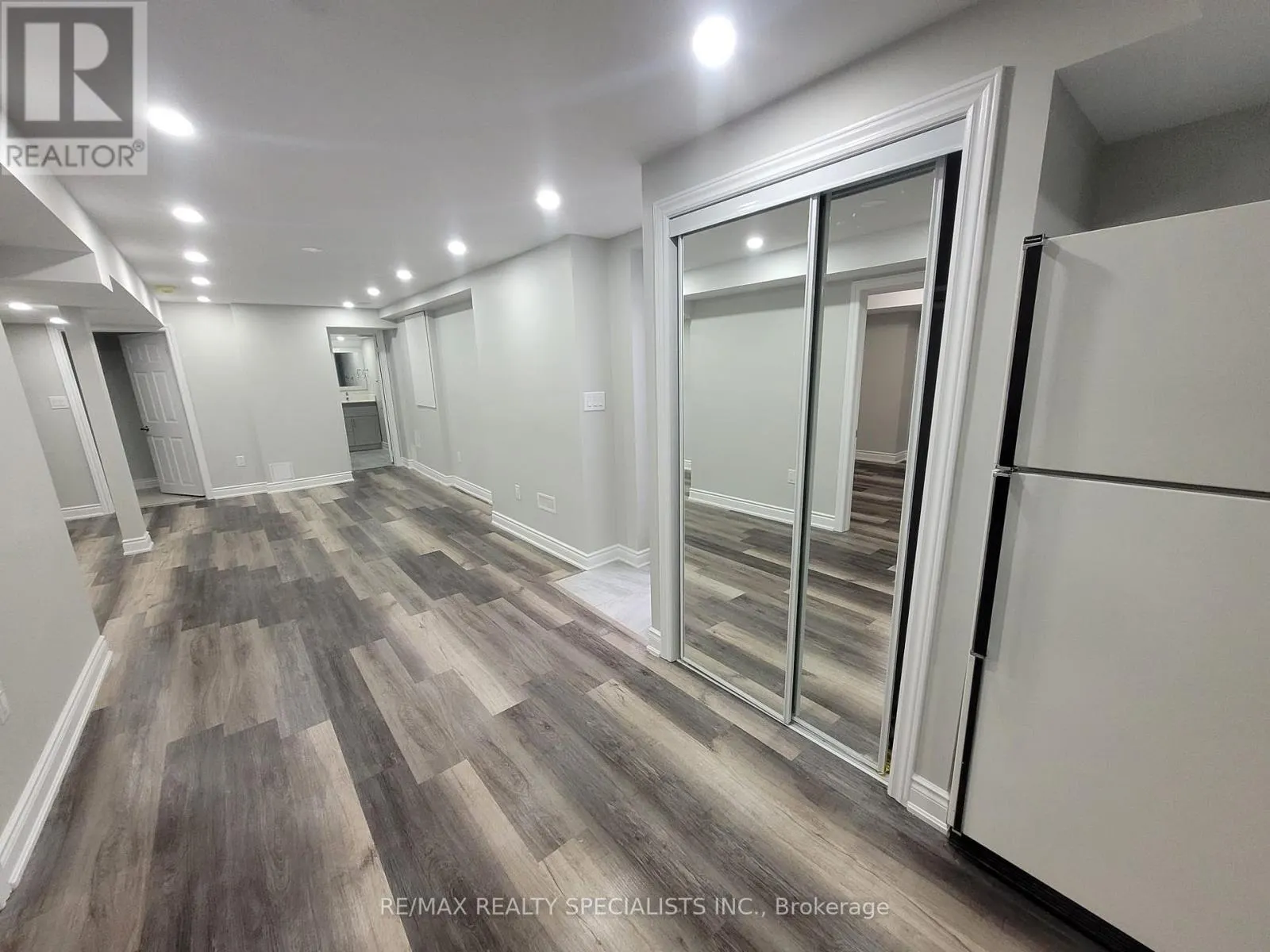 22 FURROWS END