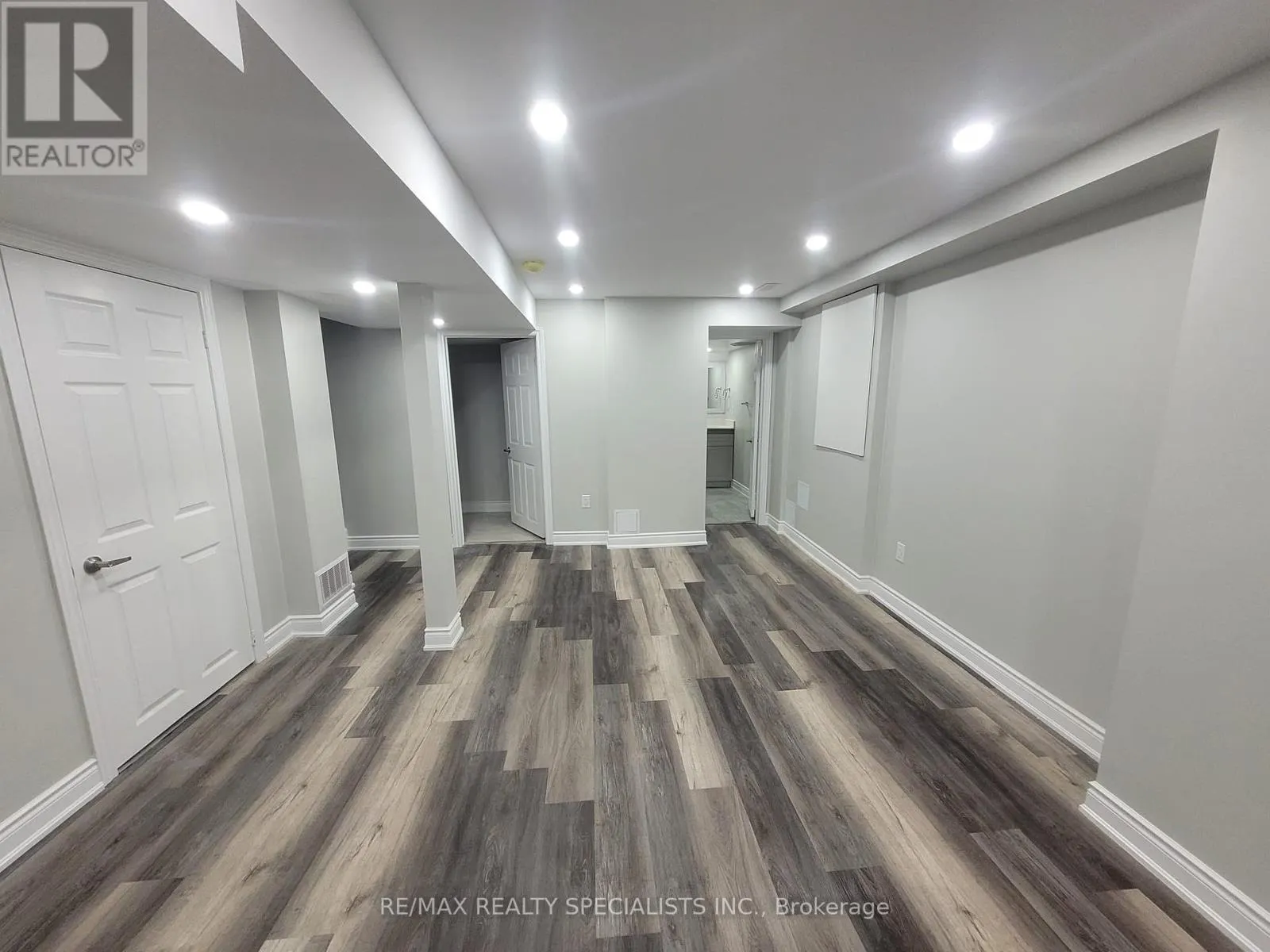 22 FURROWS END