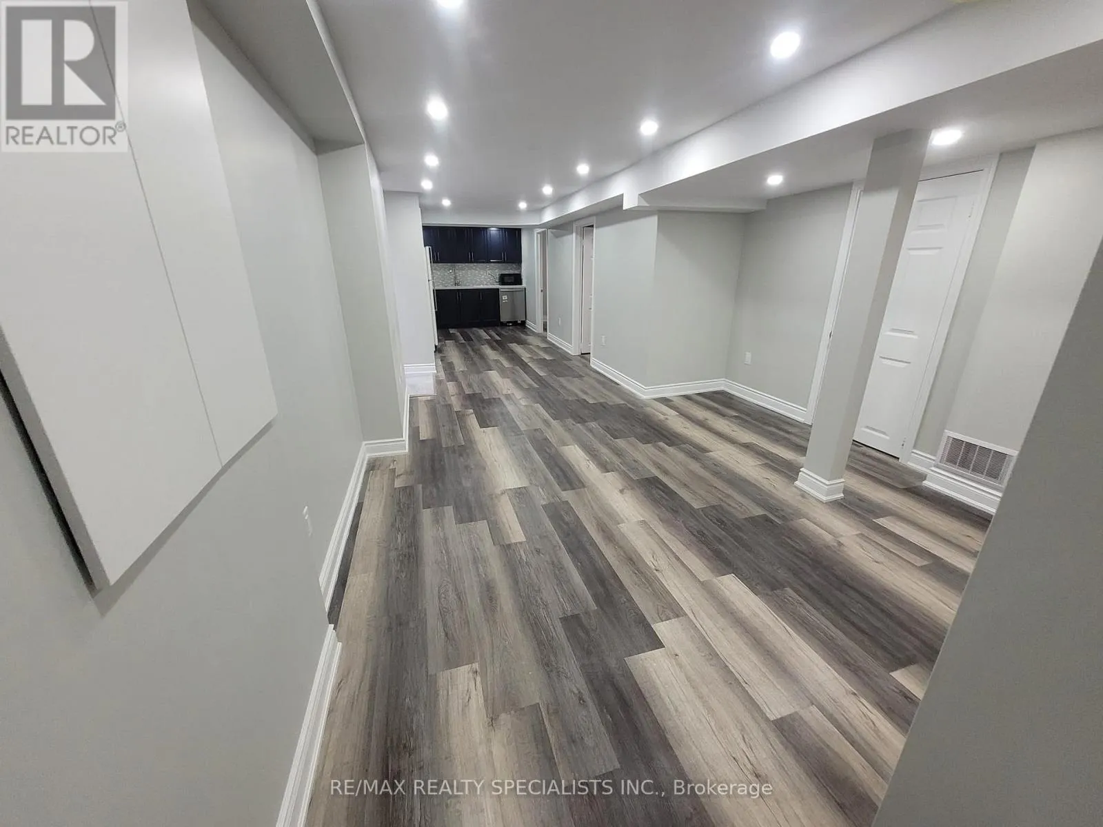 22 FURROWS END