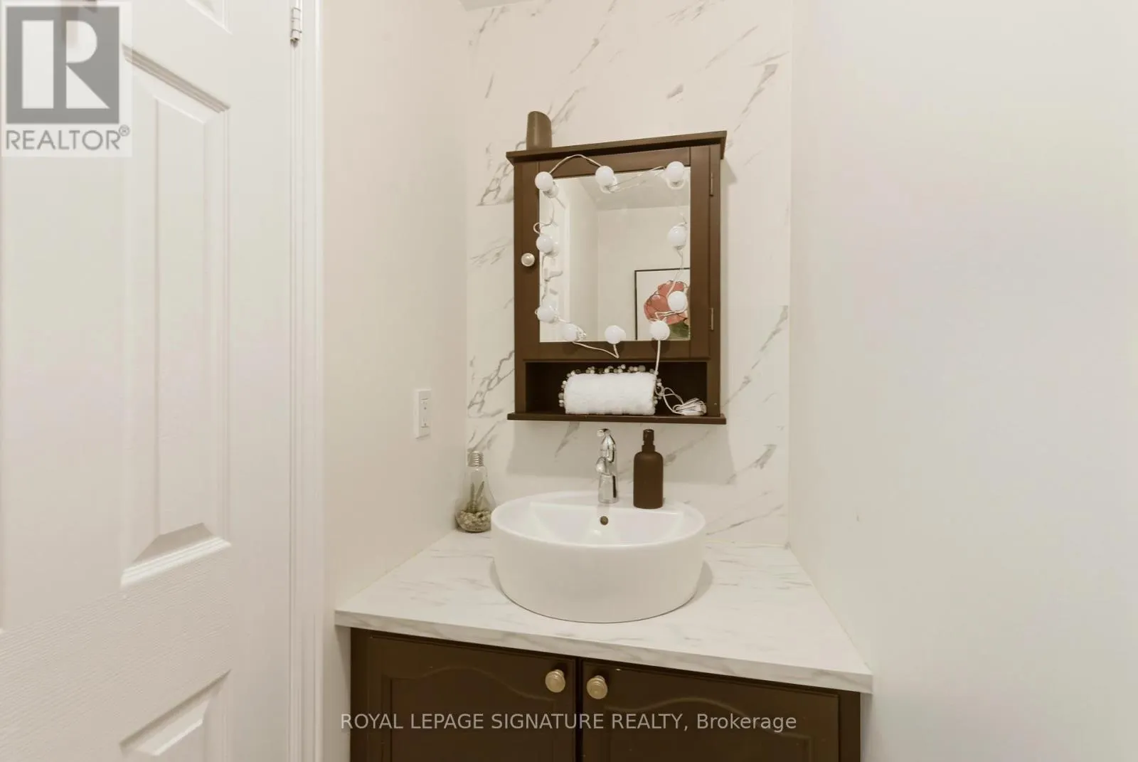 2993 GULFSTREAM WAY
