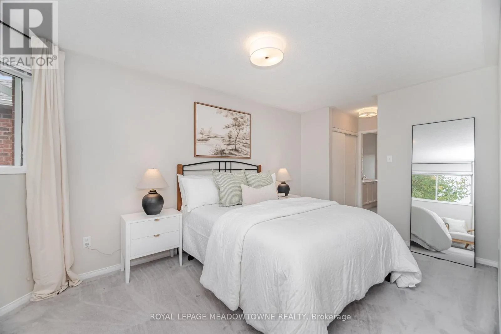 33 HARROP AVENUE