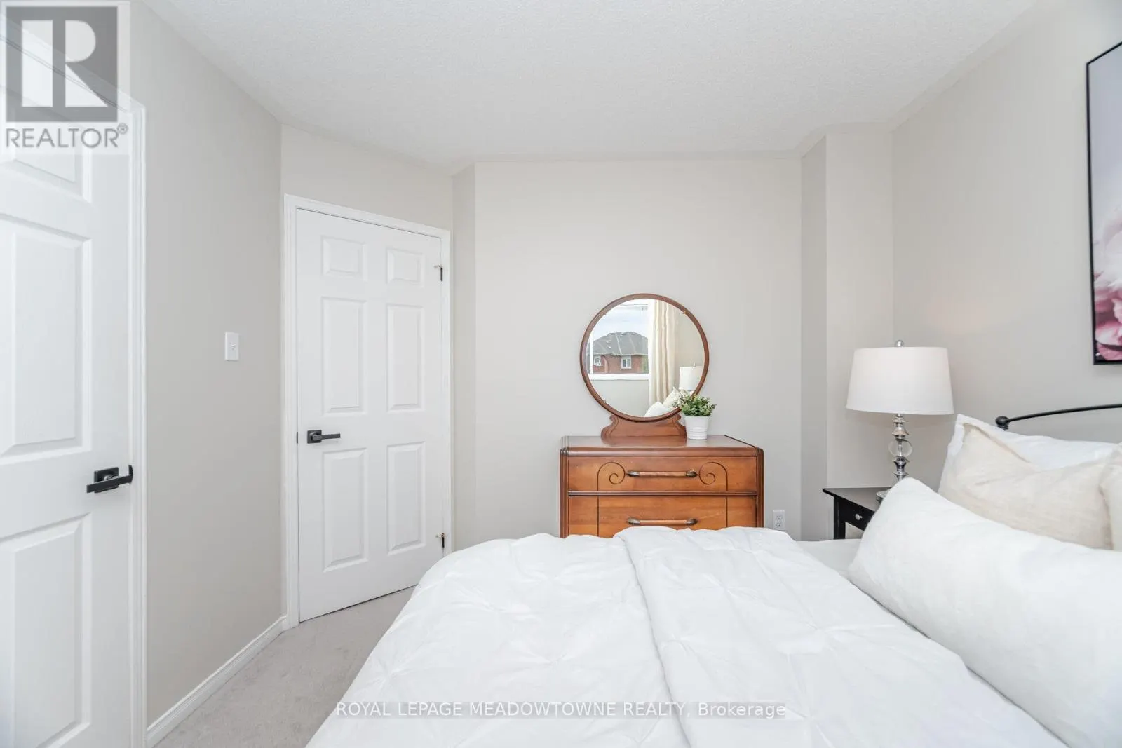 33 HARROP AVENUE