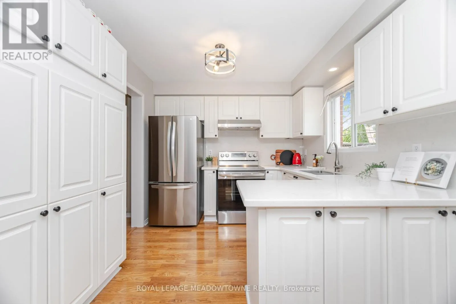 33 HARROP AVENUE