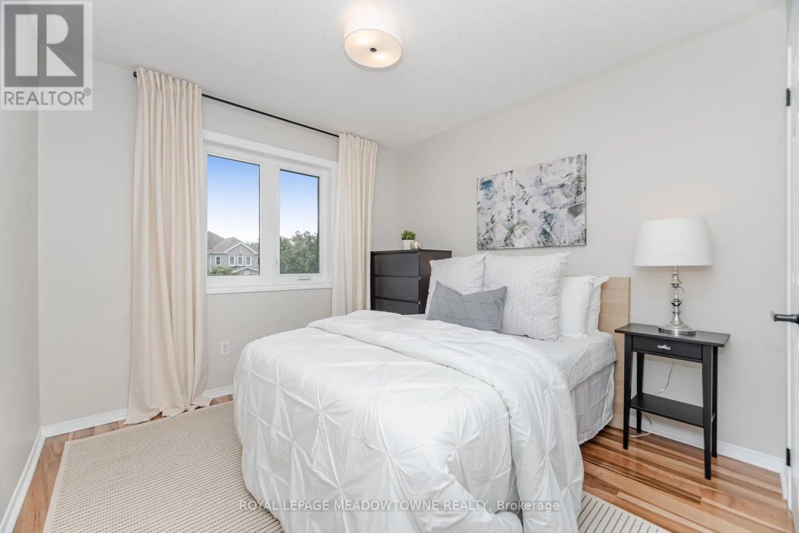 33 HARROP AVENUE