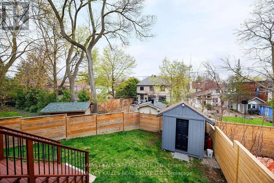4673 DUNDAS STREET W