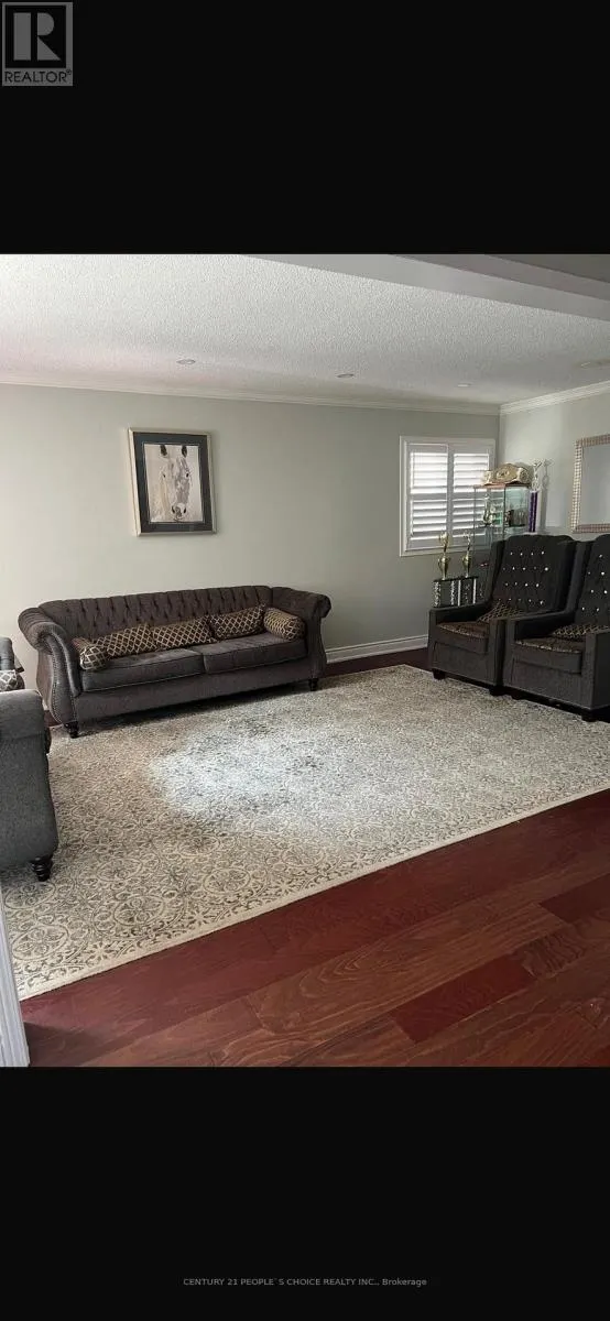35 SPRINGVIEW DRIVE