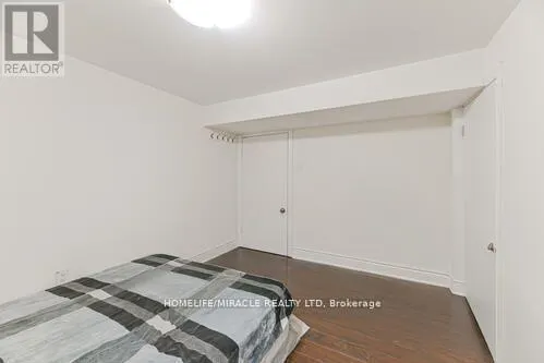 6 BEECHWOOD CRESCENT
