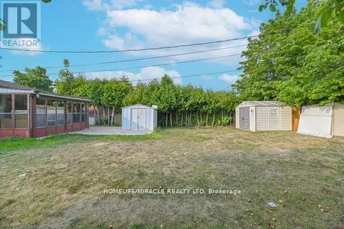 6 BEECHWOOD CRESCENT
