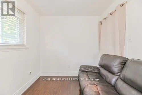 6 BEECHWOOD CRESCENT