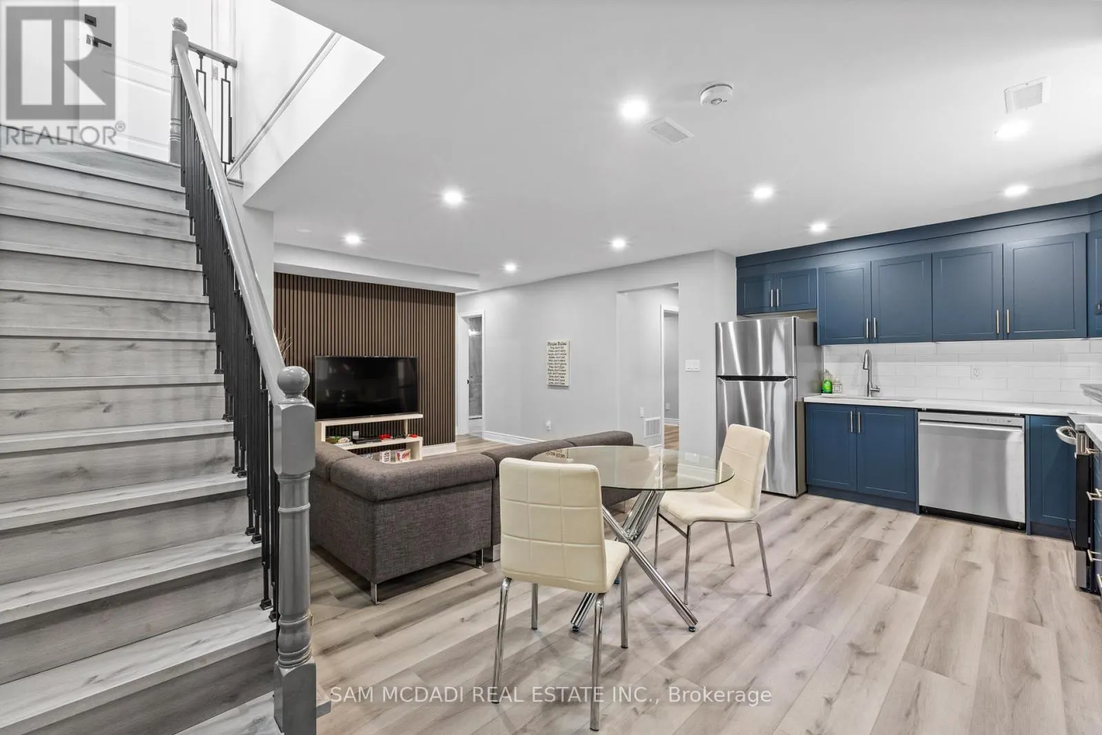 1755 CRATELY COURT