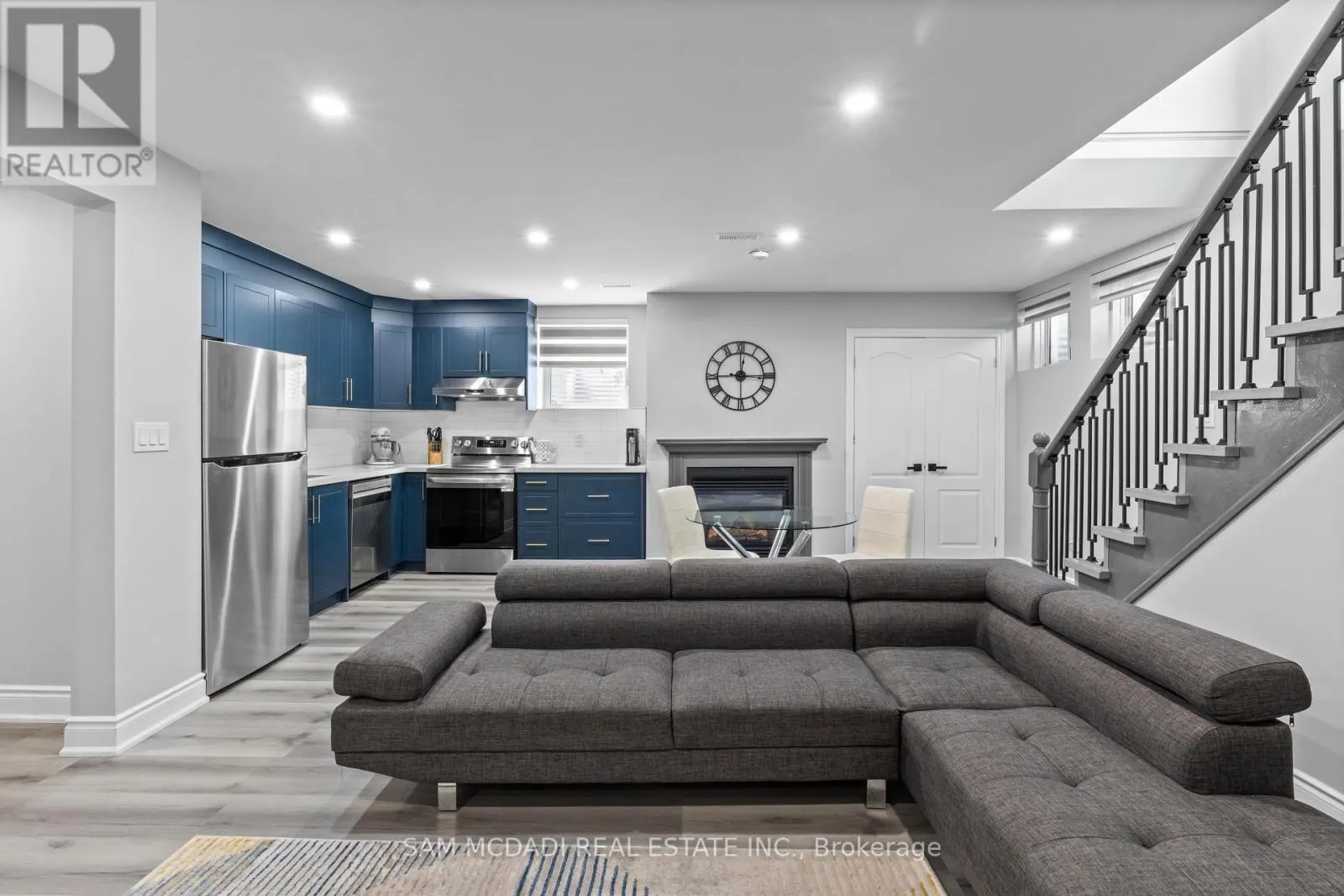 1755 CRATELY COURT
