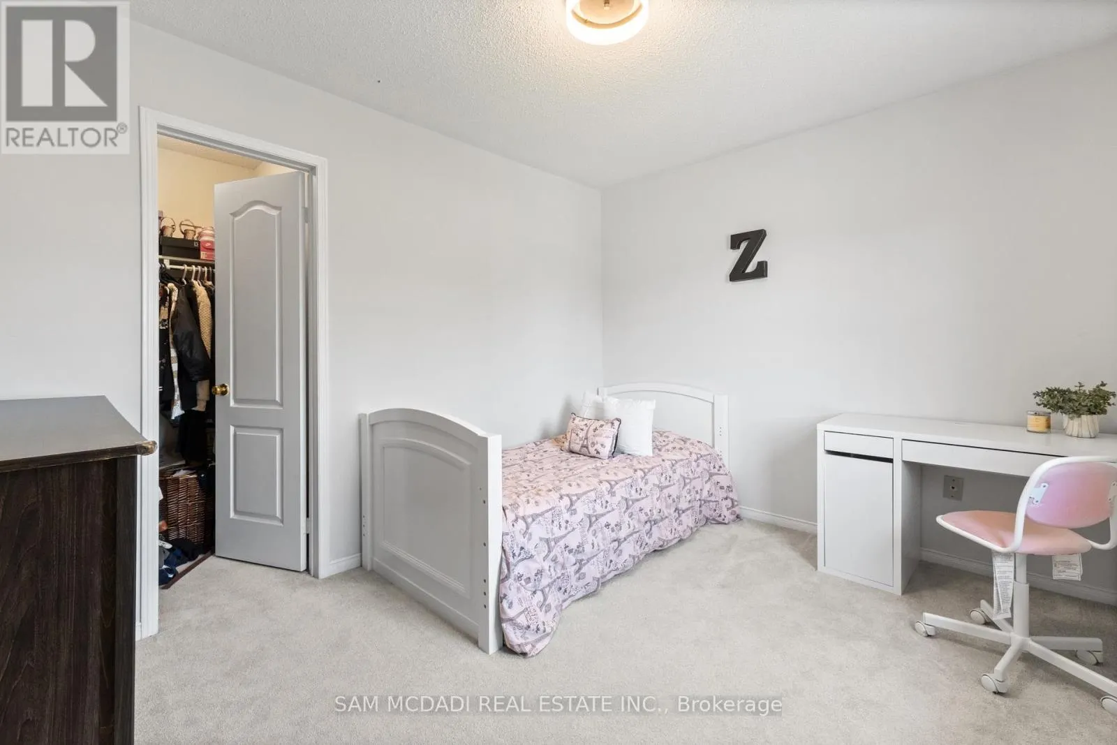 1755 CRATELY COURT