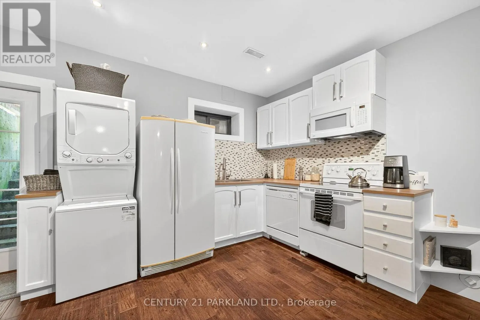10 REXFORD ROAD