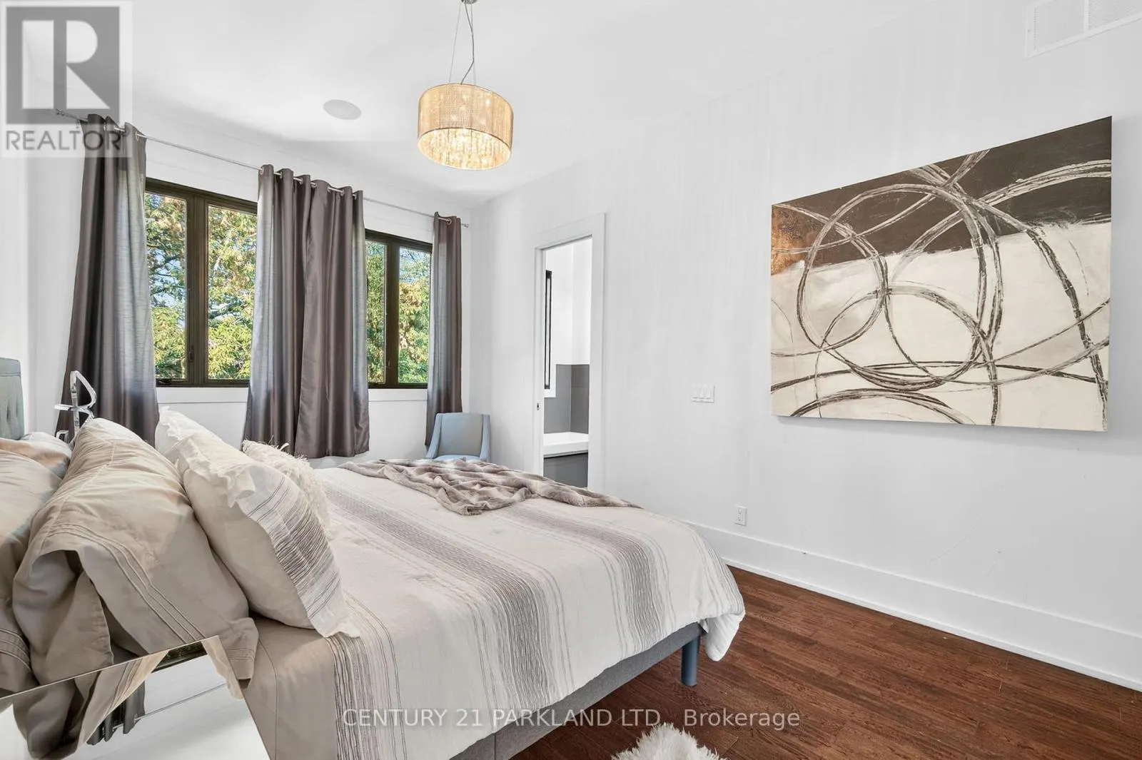 10 REXFORD ROAD