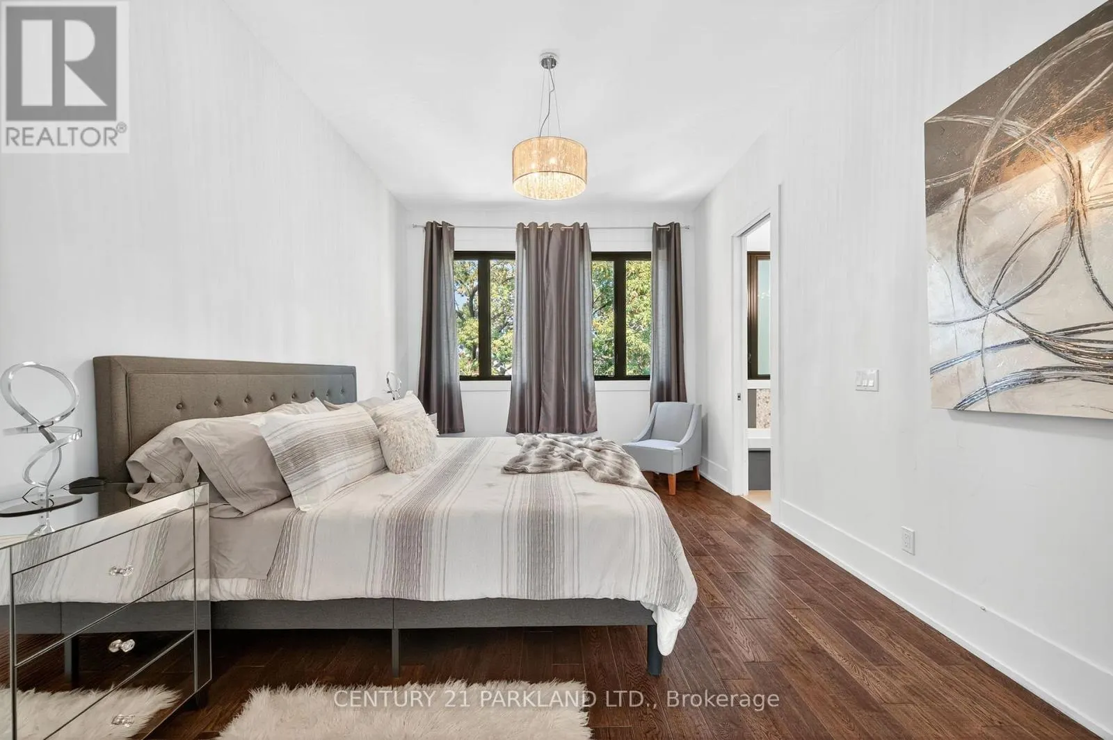 10 REXFORD ROAD