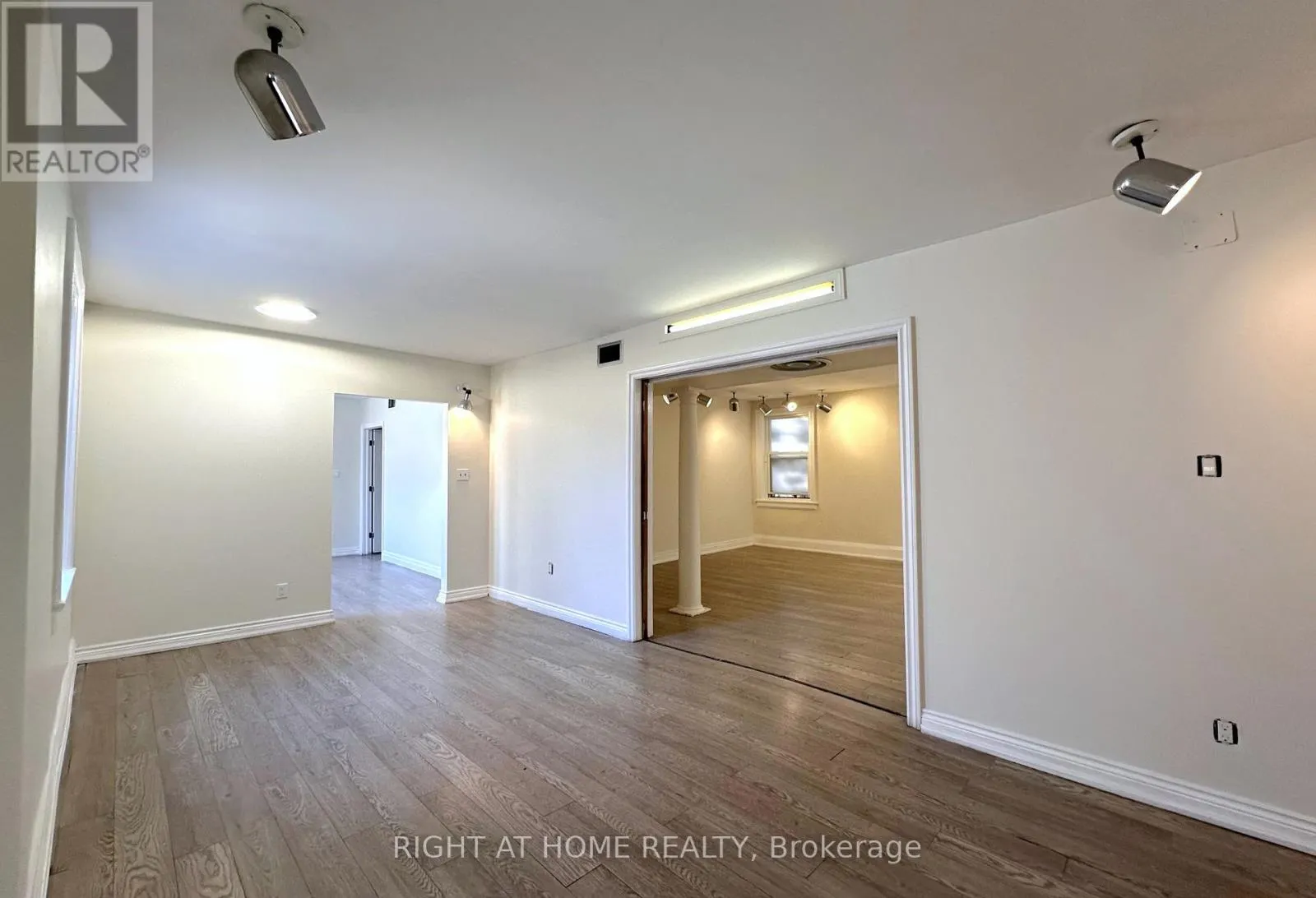 202 - 1911 WESTON ROAD