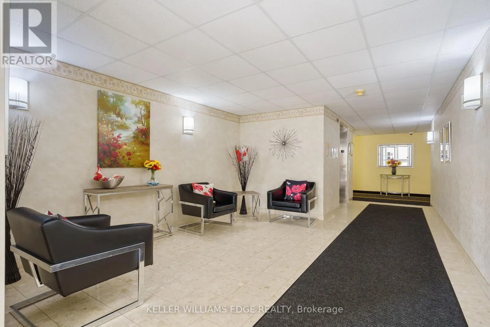 A304 - 216 PLAINS ROAD W