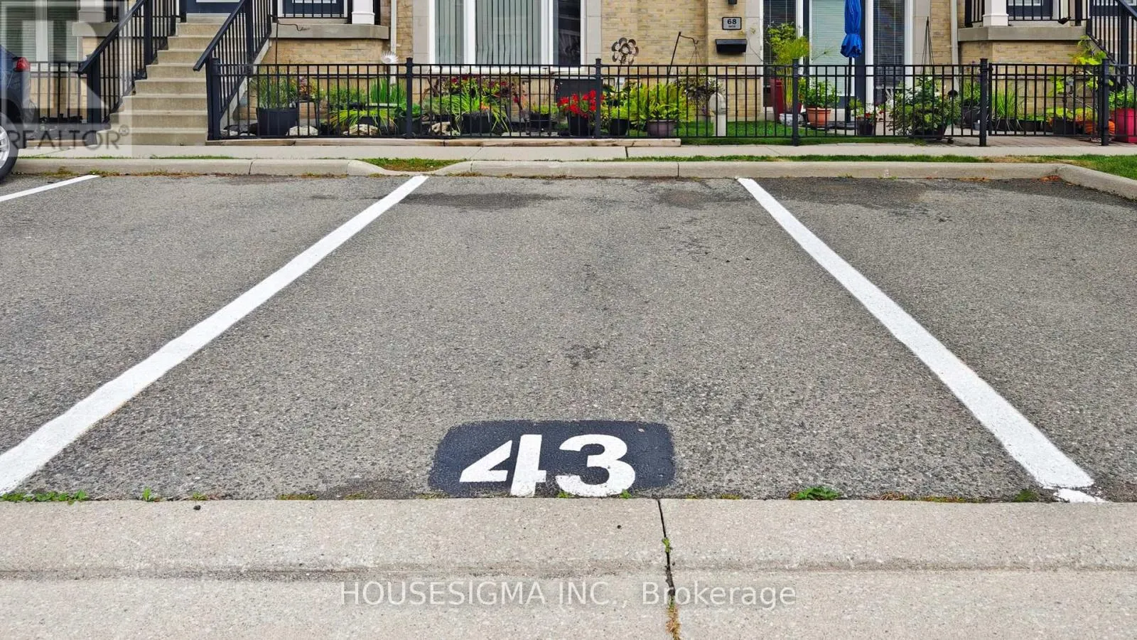 #75 - 5035 OSCAR PETERSON BOULEVARD