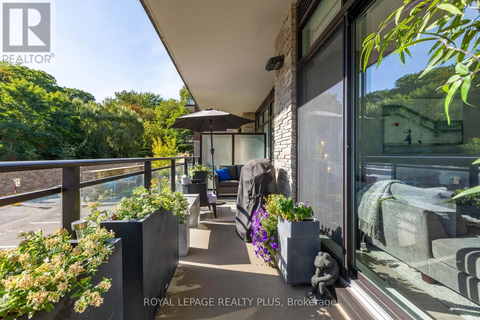 105 - 1575 LAKESHORE ROAD W