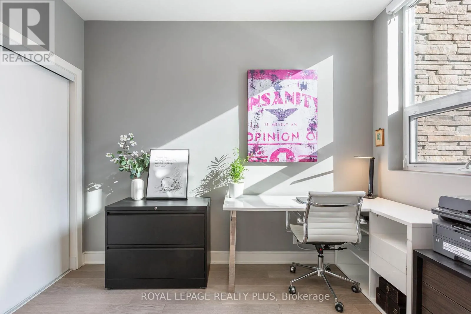 105 - 1575 LAKESHORE ROAD W
