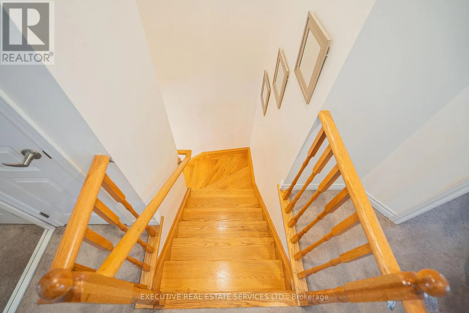 6 ABERCOVE CLOSE