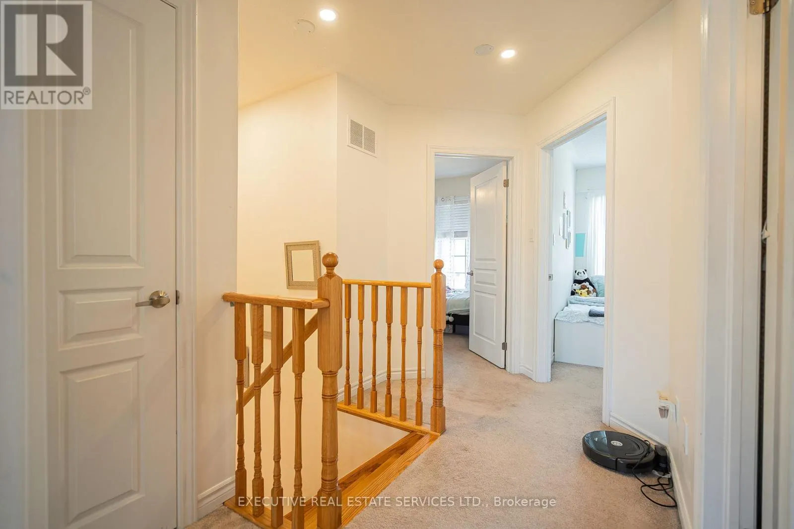 6 ABERCOVE CLOSE