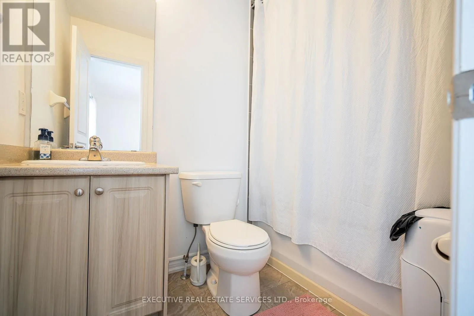 6 ABERCOVE CLOSE