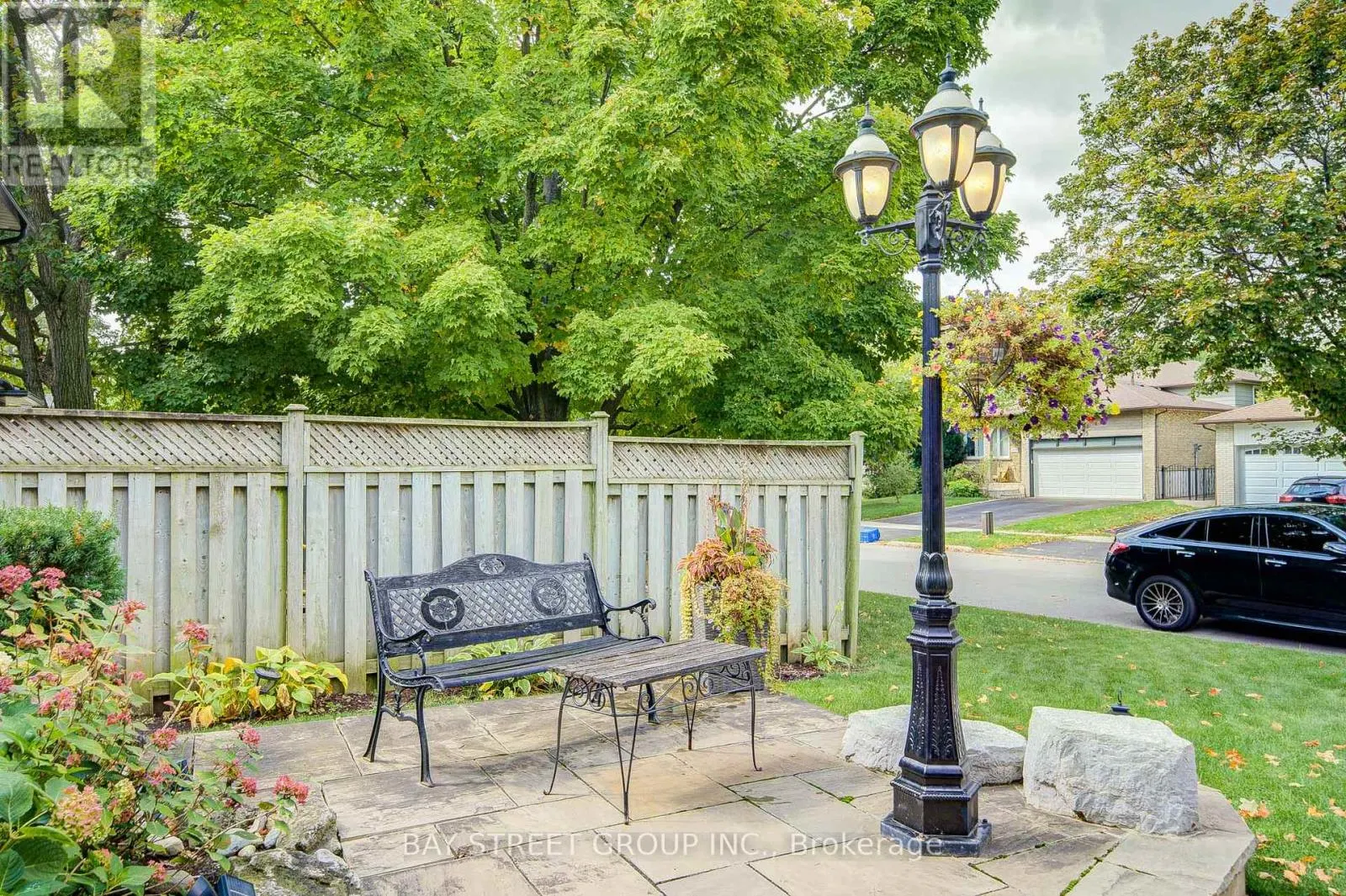 500 TIPPERTON CRESCENT