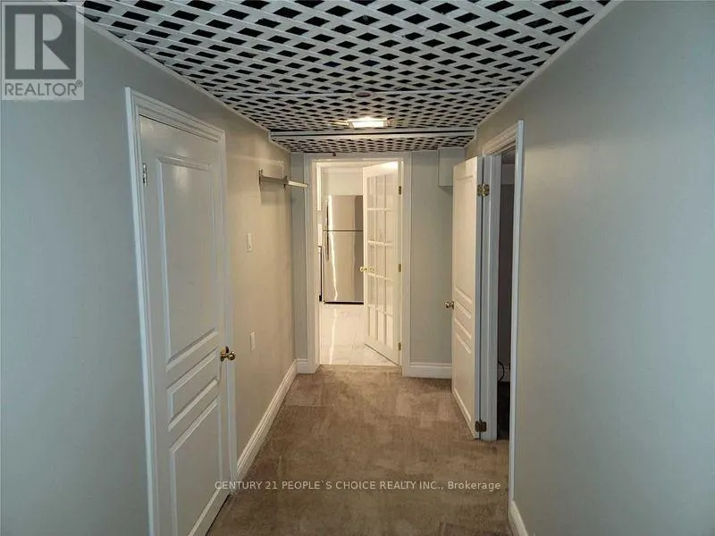 LWR LVL - 1482 FISHER AVENUE