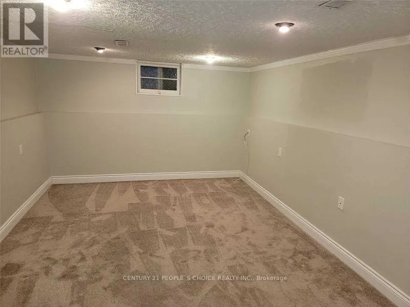 LWR LVL - 1482 FISHER AVENUE