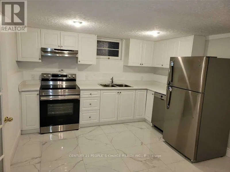 LWR LVL - 1482 FISHER AVENUE