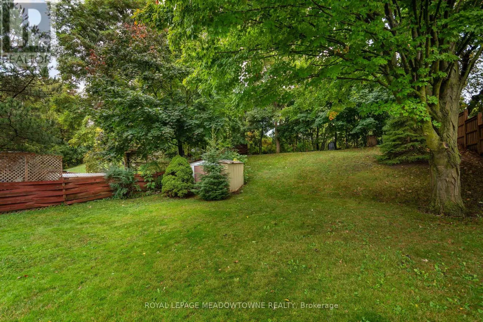 36 HEWSON CRESCENT