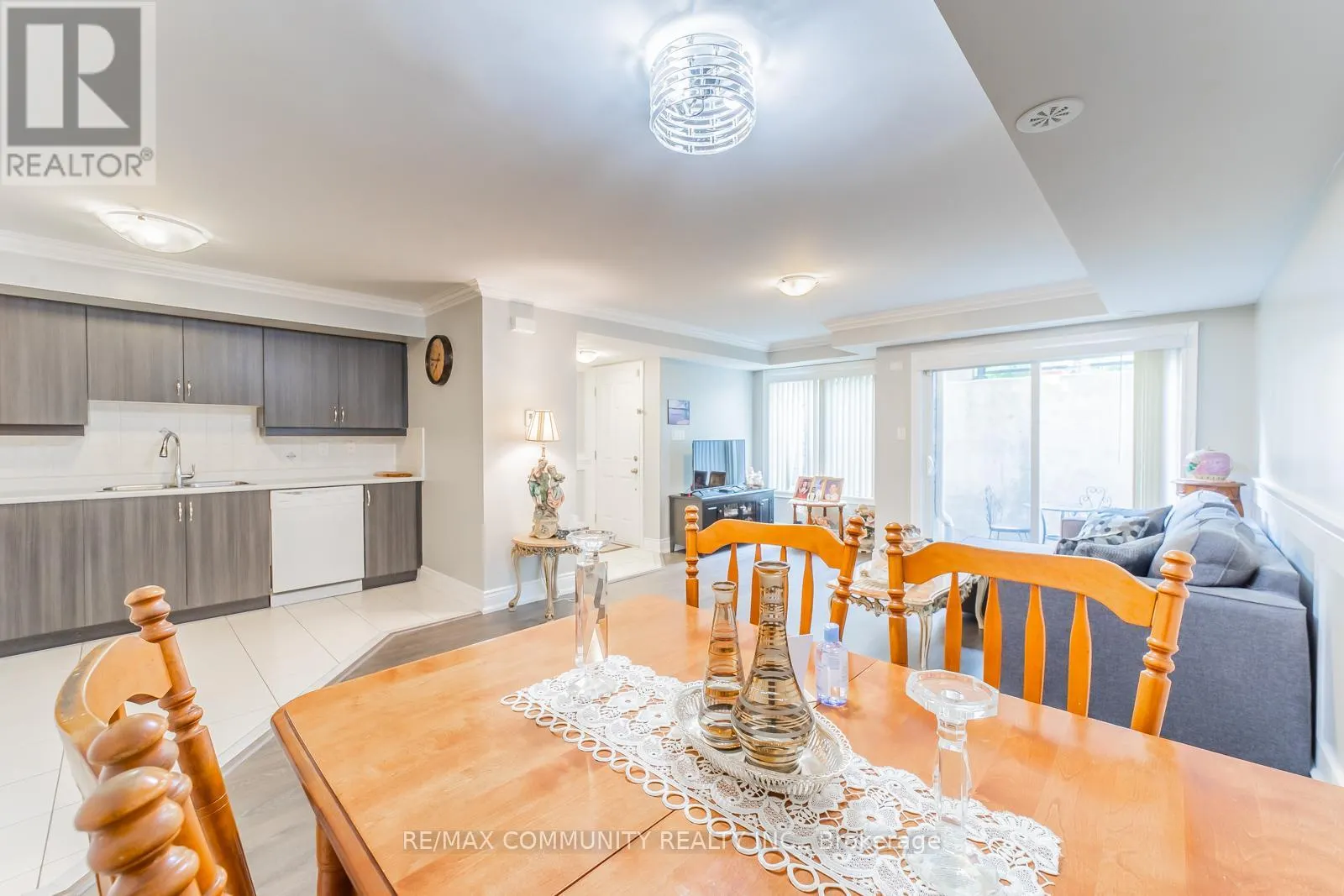 79 - 100 PARROTTA DRIVE