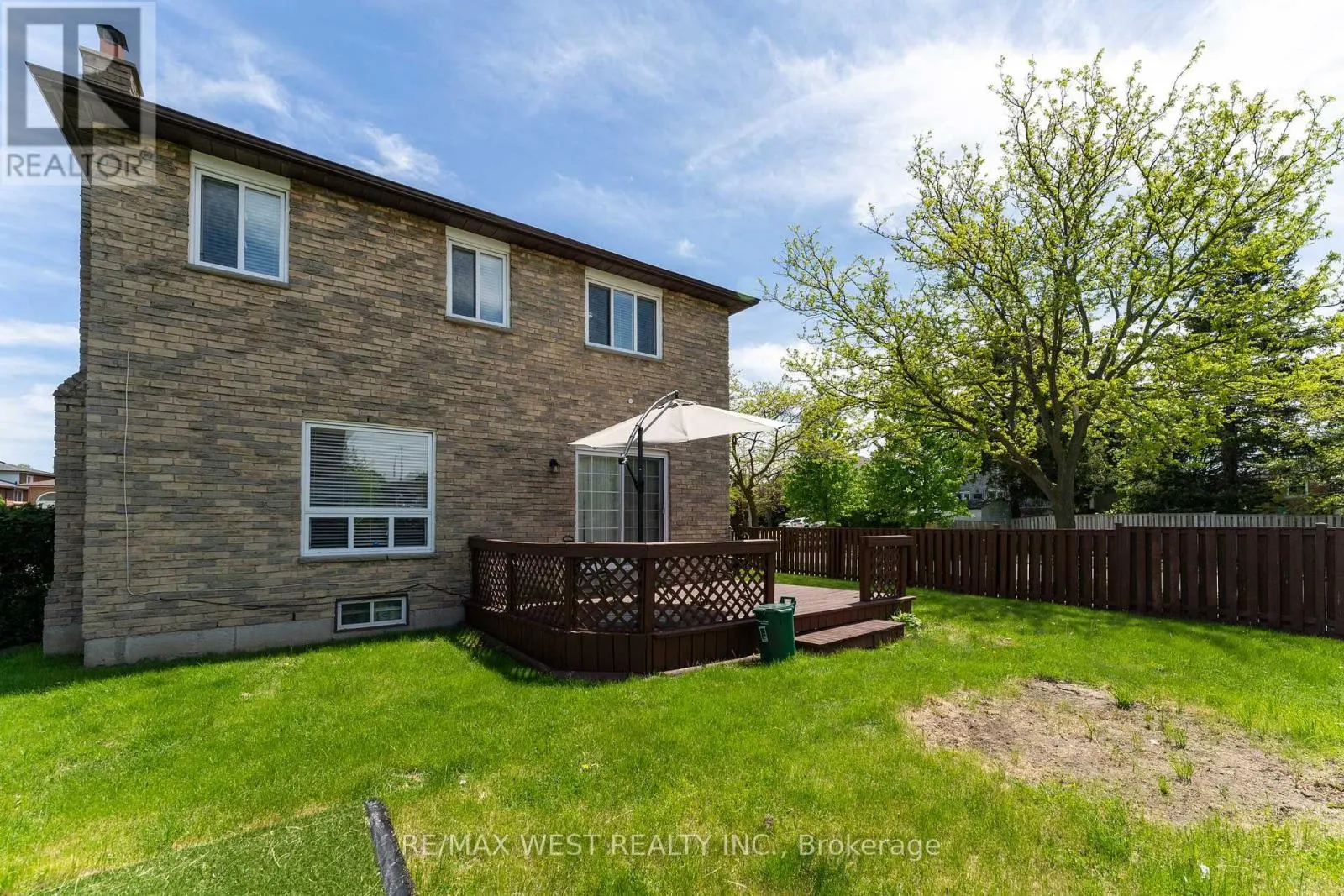 991 MANNINGTON LANE