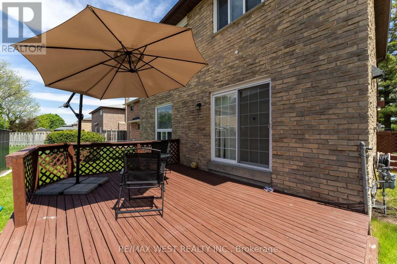 991 MANNINGTON LANE