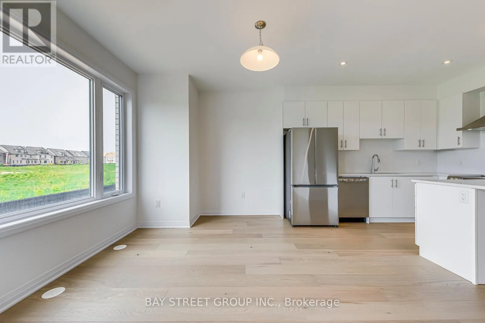 3226 CRYSTAL DRIVE