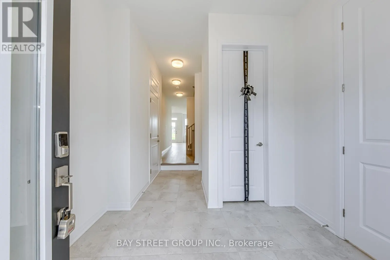 3226 CRYSTAL DRIVE