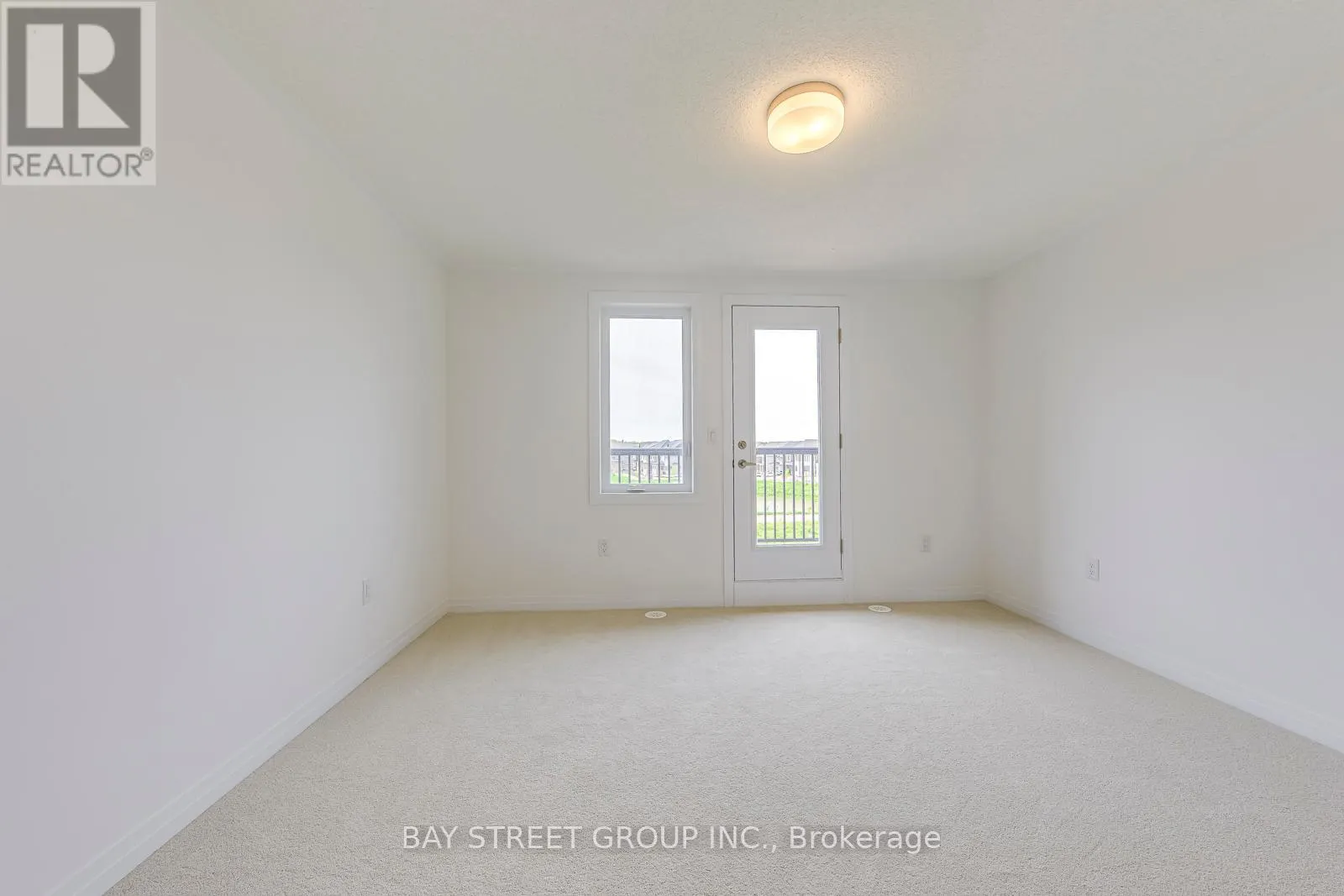 3226 CRYSTAL DRIVE