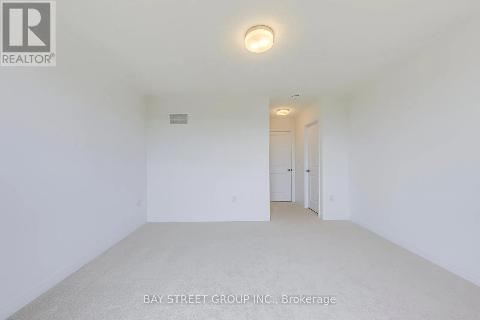 3226 CRYSTAL DRIVE